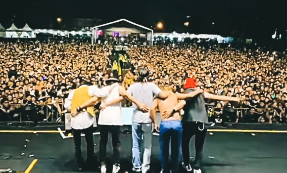 Joged Bareng Di Rakyat Fest Batam