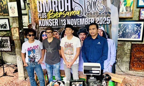 Konferensi Pers Umroh Bersama Slank