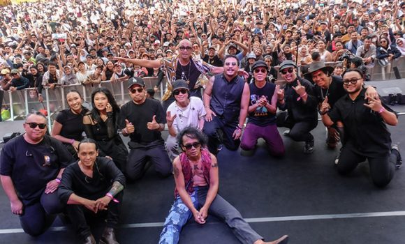 Slank X Sal Priadi di Pestapora 2025 Day 1