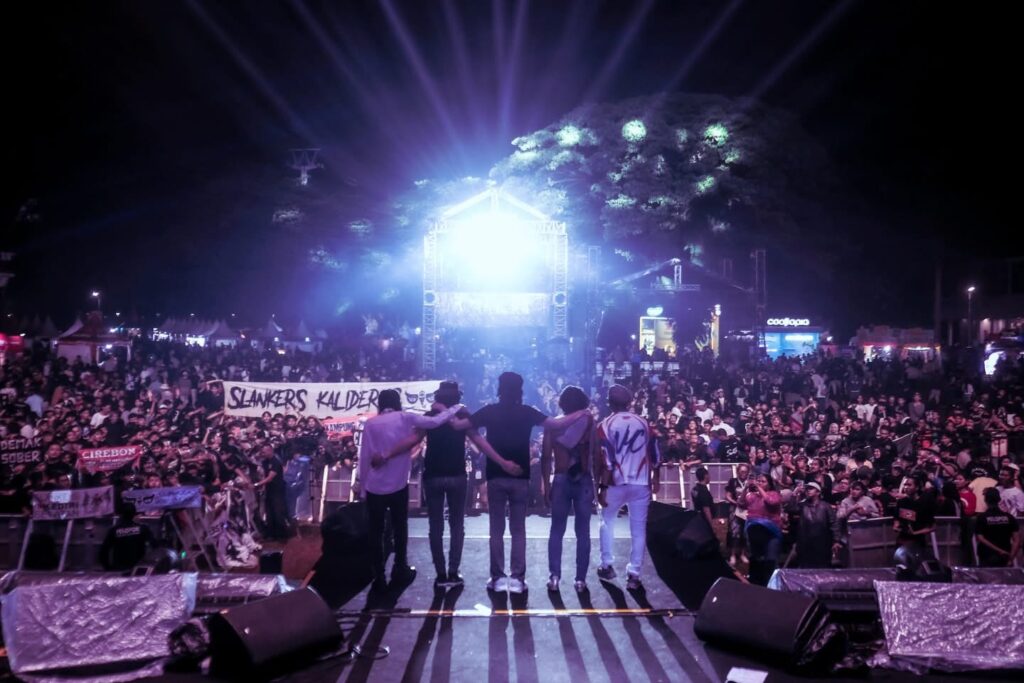 Tahun Baruan Bareng Slank